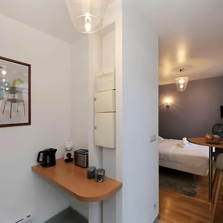 404 - Petit Bijou Dans Immeuble Hotelier 5 - Flat-guest Appartamento